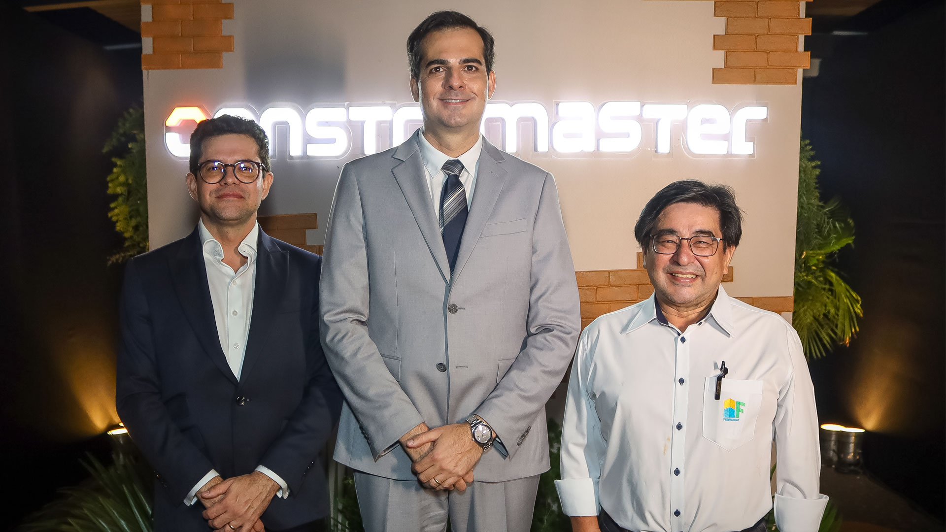 Leia mais sobre o artigo <strong>Febramat prestigia Convenção Anual da rede associada Construmaster</strong>