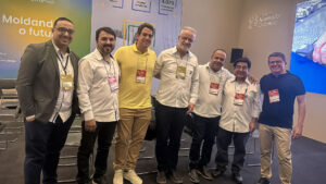 Leia mais sobre o artigo <strong>Febramat na Expo Revestir 2026: federação participa de fórum de entidades da indústria</strong>