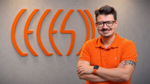 Leia mais sobre o artigo <strong>Transformação digital no varejo: Leles)) Digital estreia no 31º Enare com soluções estratégicas para redes associadas</strong>